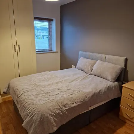 Luxury Hawthorns Апартаменты