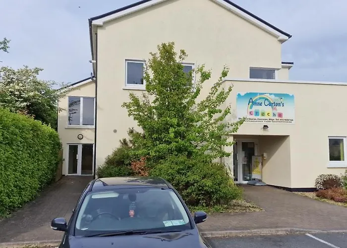 Luxury Hawthorns Апартаменты